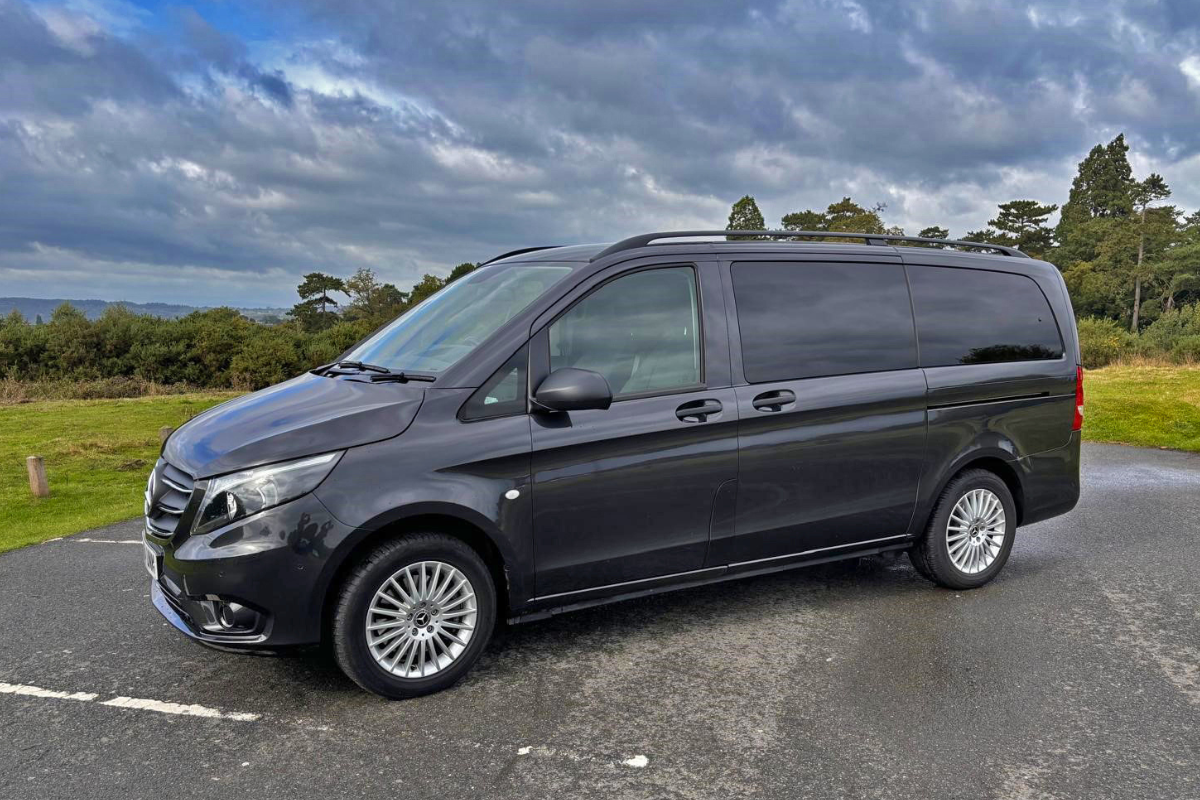 Mercedes Vito 7 Passengers Taxi Essaouira
