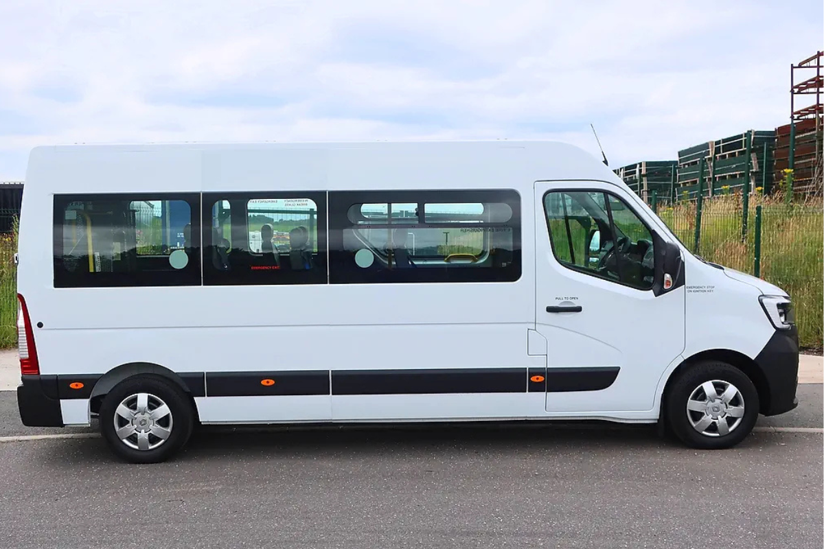 Renault Master 17 Passengers Taxi Essaouira